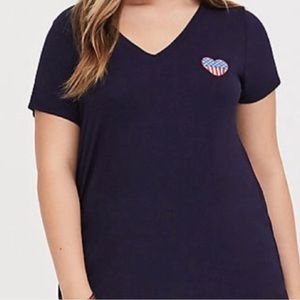 Torrid 2X Navy Blue Patriotic Flag Heart V Neck Tee